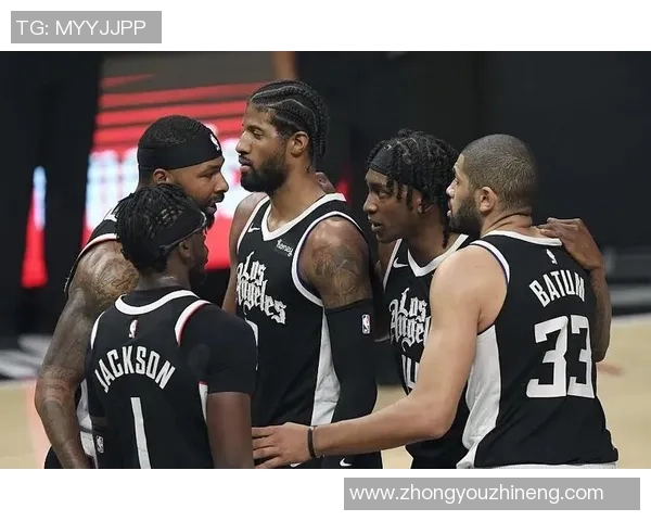 快船与尼克斯2013年激战回顾：经典对决与球星表现的精彩瞬间